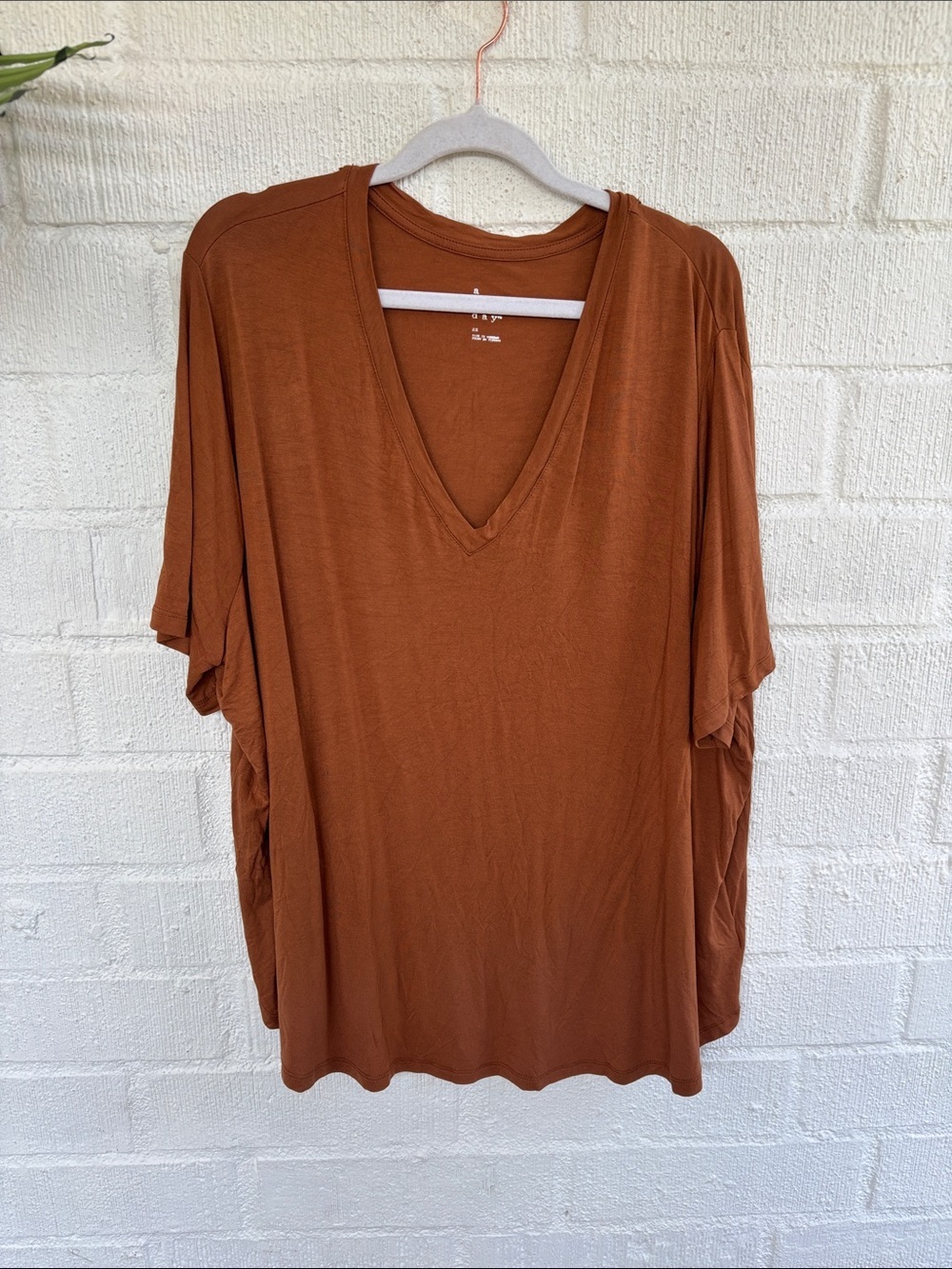 a new day Rust Orange Women's V-Neck Stretch Tee sz 2X